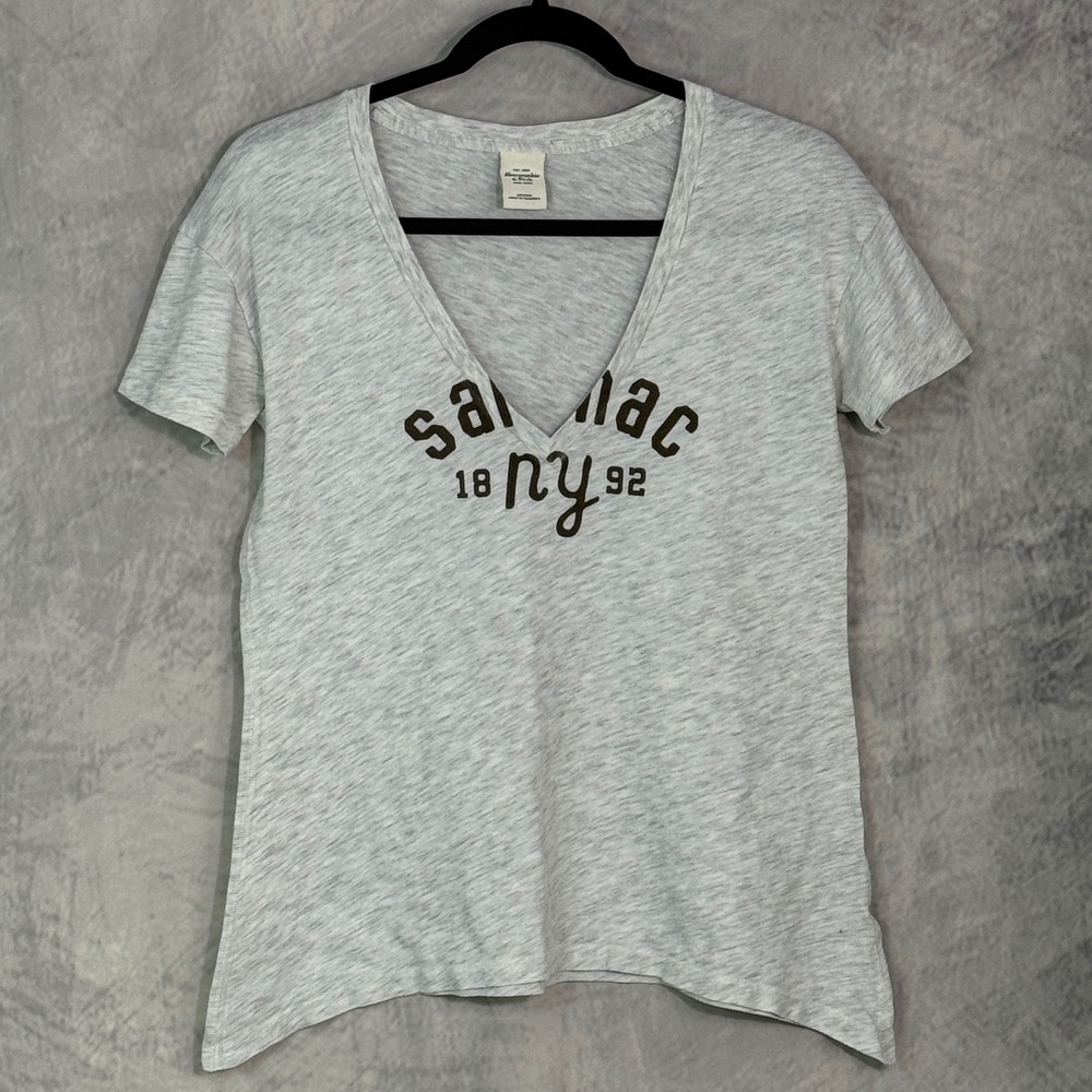 Vtg y2k 2010s Abercrombie Fitch Womens Sz M layering V-neck long t-shirt top